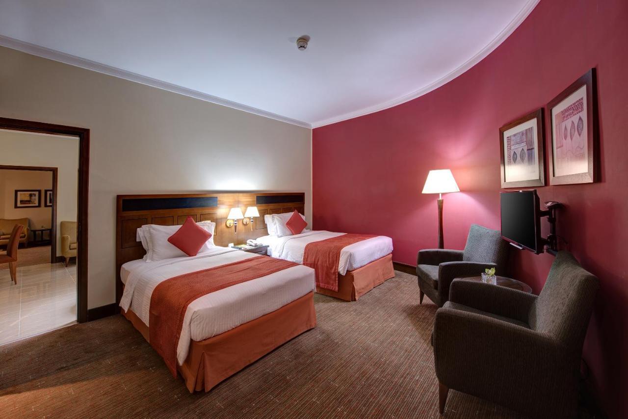 J5 Rimal Hotel Apartments Ντουμπάι Εξωτερικό φωτογραφία