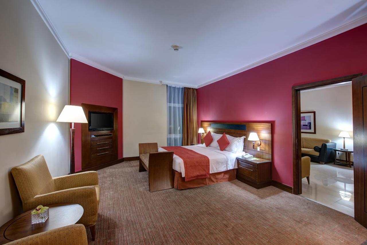 J5 Rimal Hotel Apartments Ντουμπάι Εξωτερικό φωτογραφία