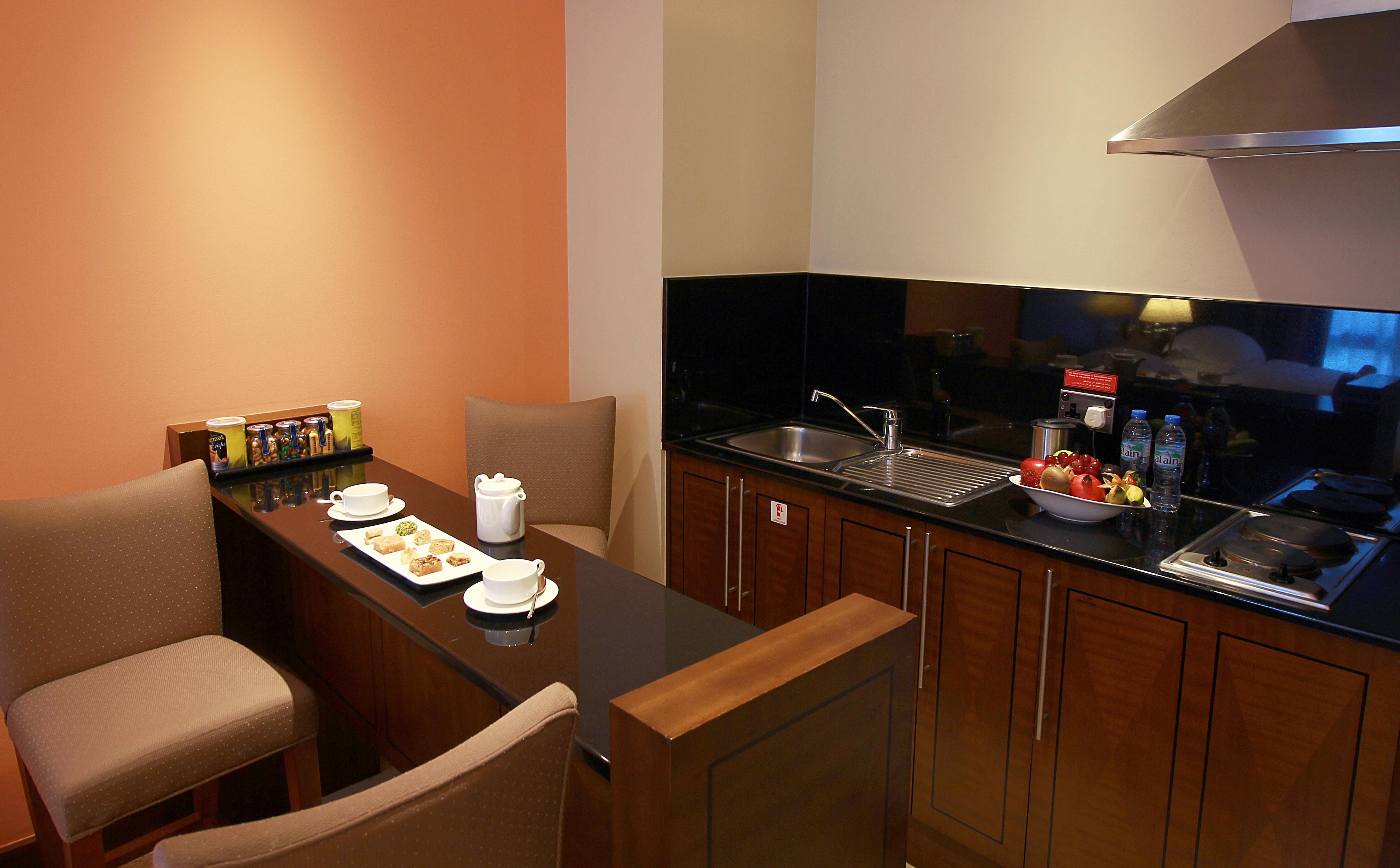 J5 Rimal Hotel Apartments Ντουμπάι Εξωτερικό φωτογραφία